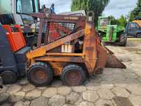 case 1825 ładowarka miniładowarka bobcat  jcb neuson gehl