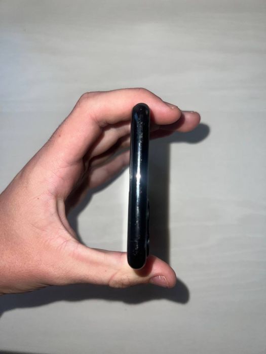 Продається iPhone 11 pro max