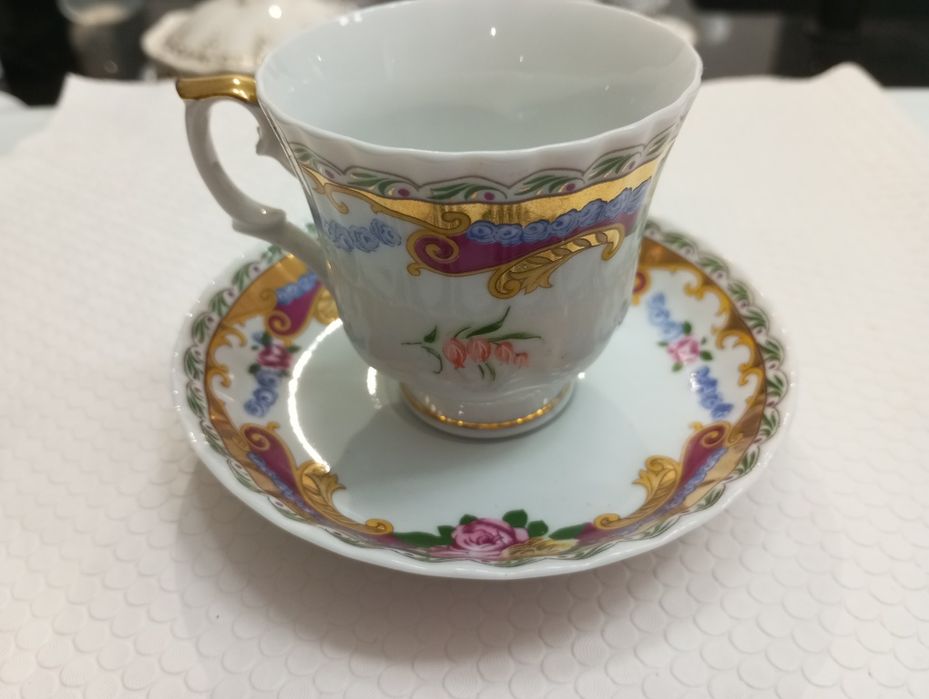 Chávena e Pires Limoges