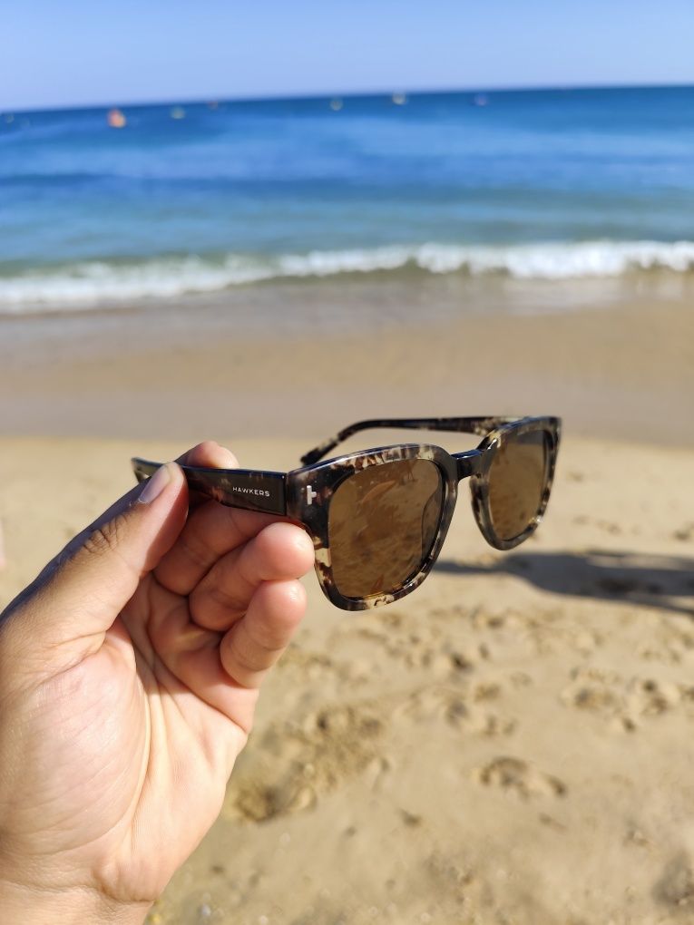 Oculos hawkers tartaruga