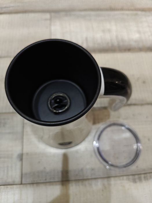 Spieniacz do mleka nowy