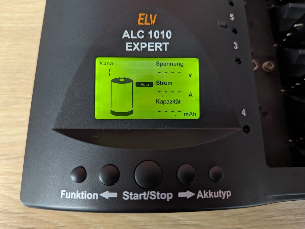 Ładowarka Profesjonalna ELV ALC 1010 Expert