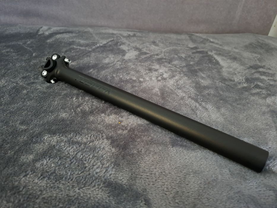 Karbonowa sztyca Toseek 27,2 x 350mm czarna NOWA