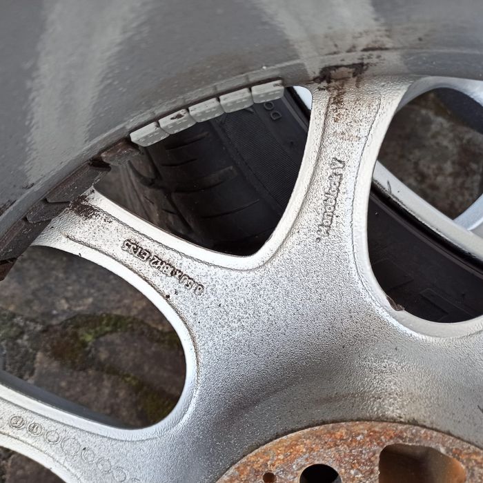 Felgi BRABUS MONOBLOCK V 18 8,5j et35  , opony gratis