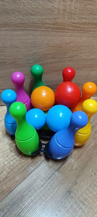 Zestaw zabawek. Cena za calosc