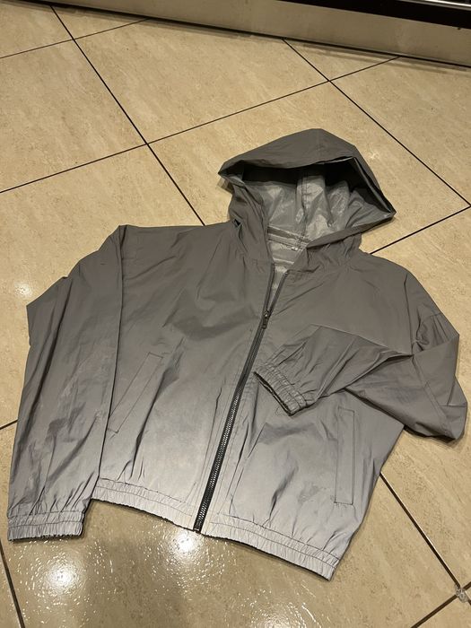 Kurtka świecąca w ciemności