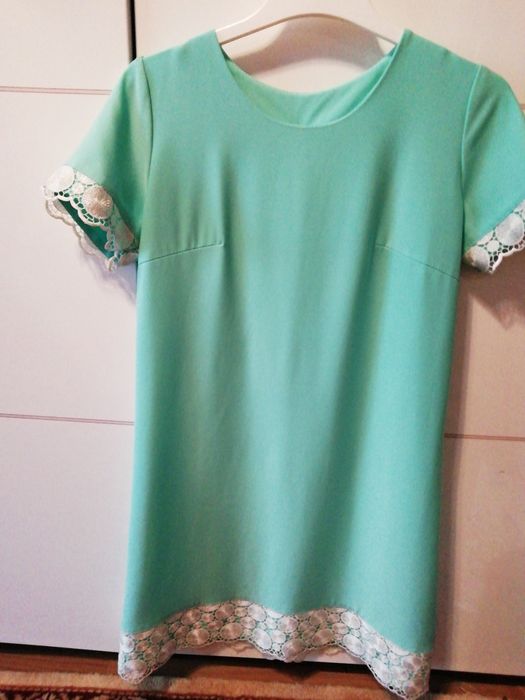 Платье женское продам