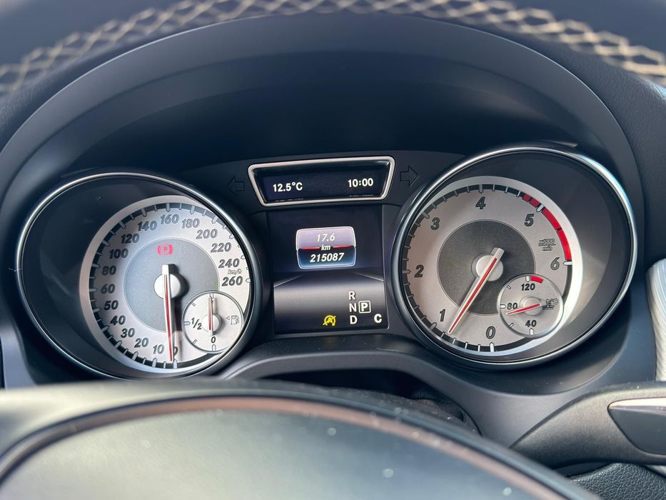 Mercedes-Benz CLA 200 d Shooting Brake Urban Aut.