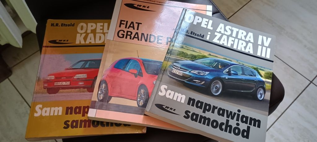 Do sprzedania książki  opel Astra J i Zafira, Kadett Fiat grande punto