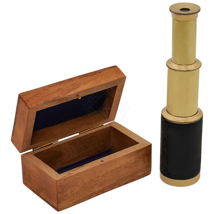 Miniaturowy antyczny monokular teleskopowy z drewnianą obudową