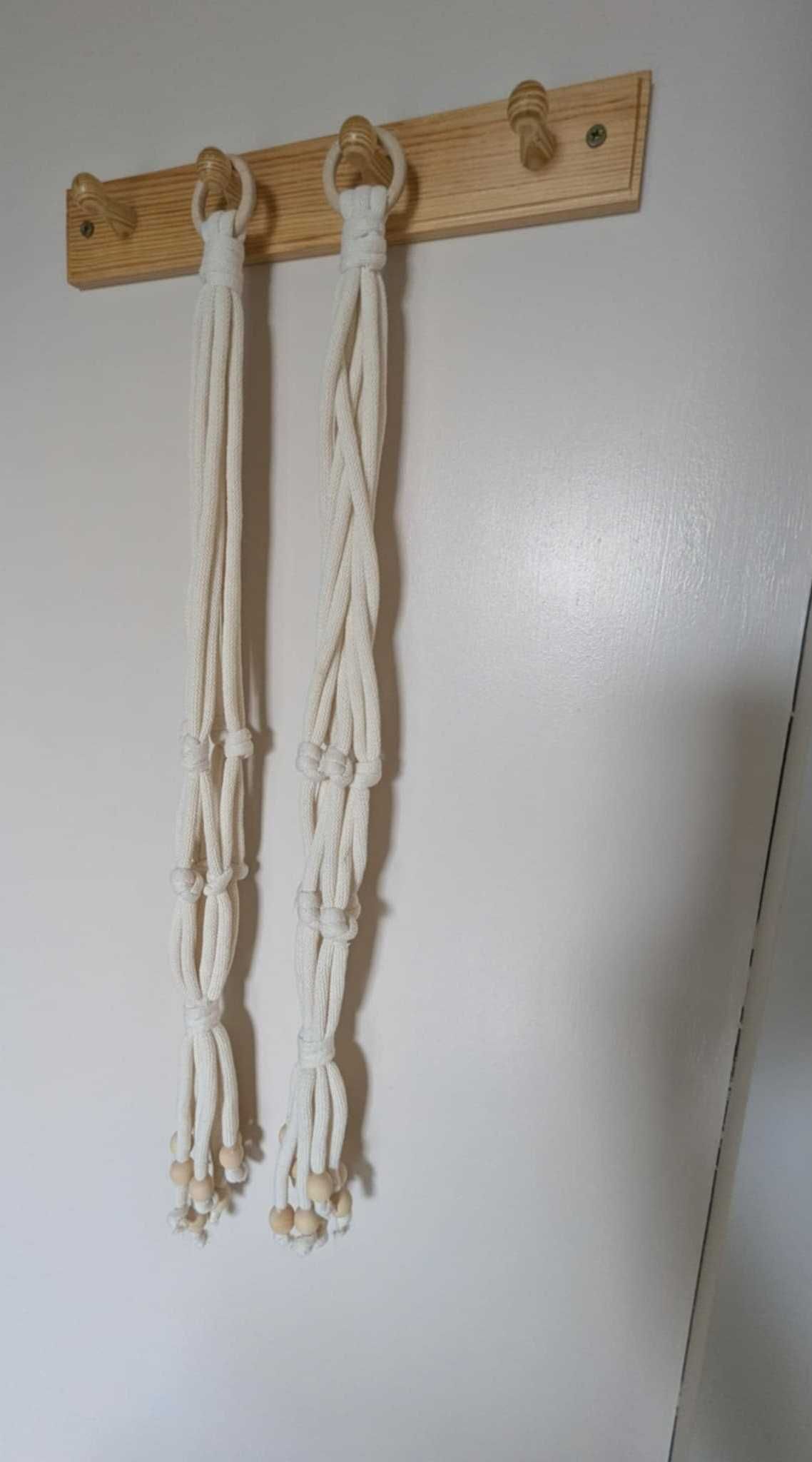 makrama kwietnik DIY koraliki biała beżowa białe