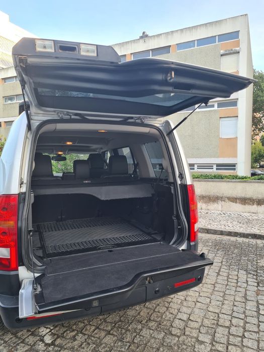 LAND ROVER Discovery III V8 HSE