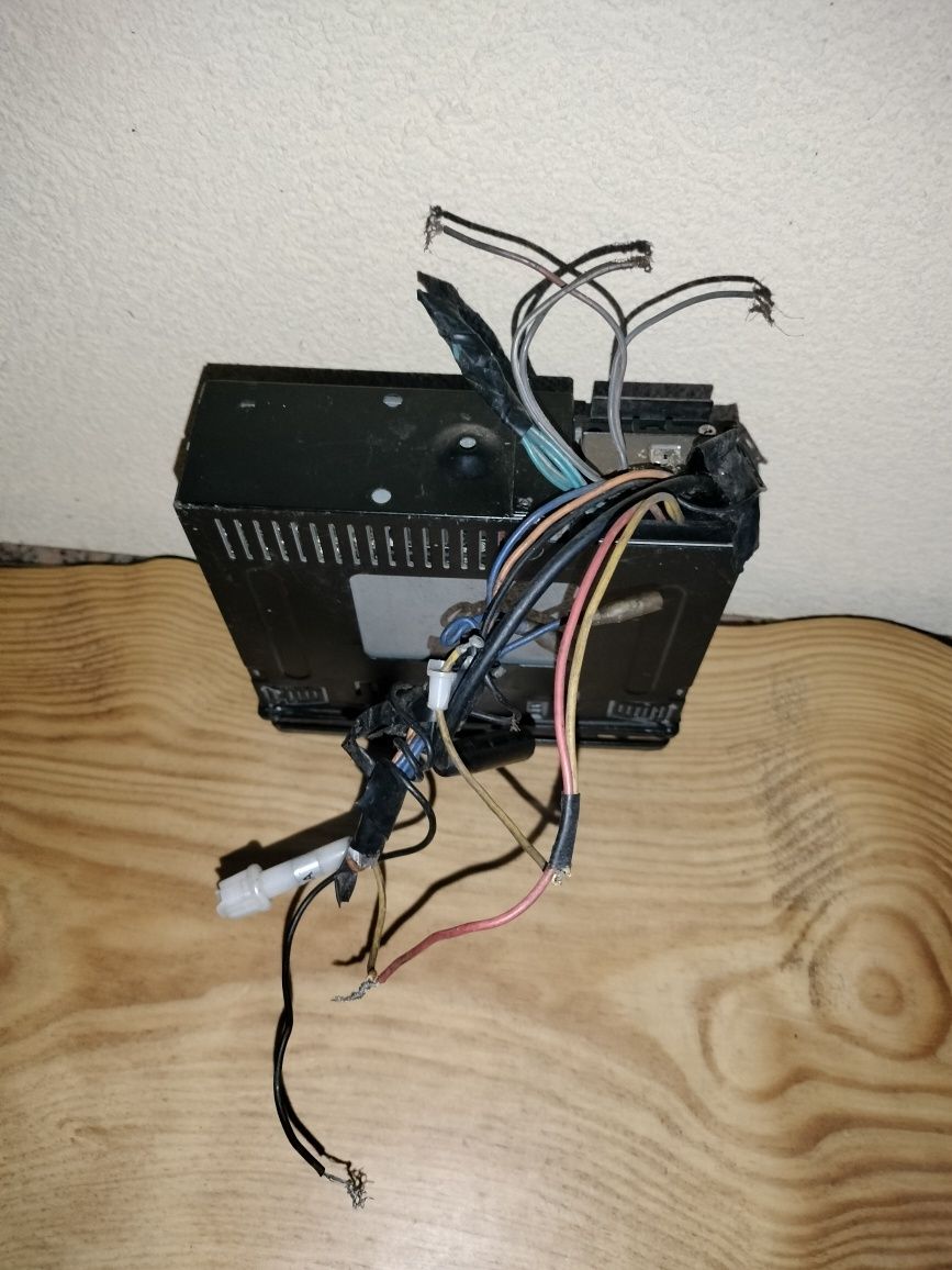 Rádio Sony XR -411 Auto Reverse