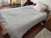 Cama de solteiro madeira maciça, estrado e colchão ortopédico