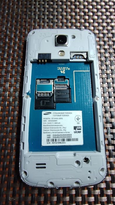 Samsung GT-I9192 GALAXI S4 DUOS (на запчастини).