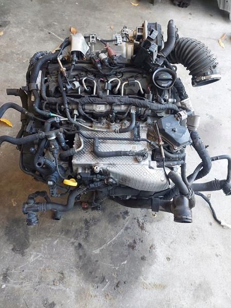 octavia iv 4 2.0tdi silnik komletny mkb