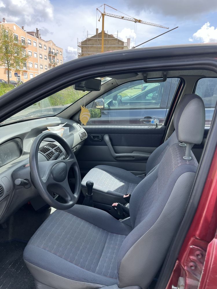 Carro fiat punto