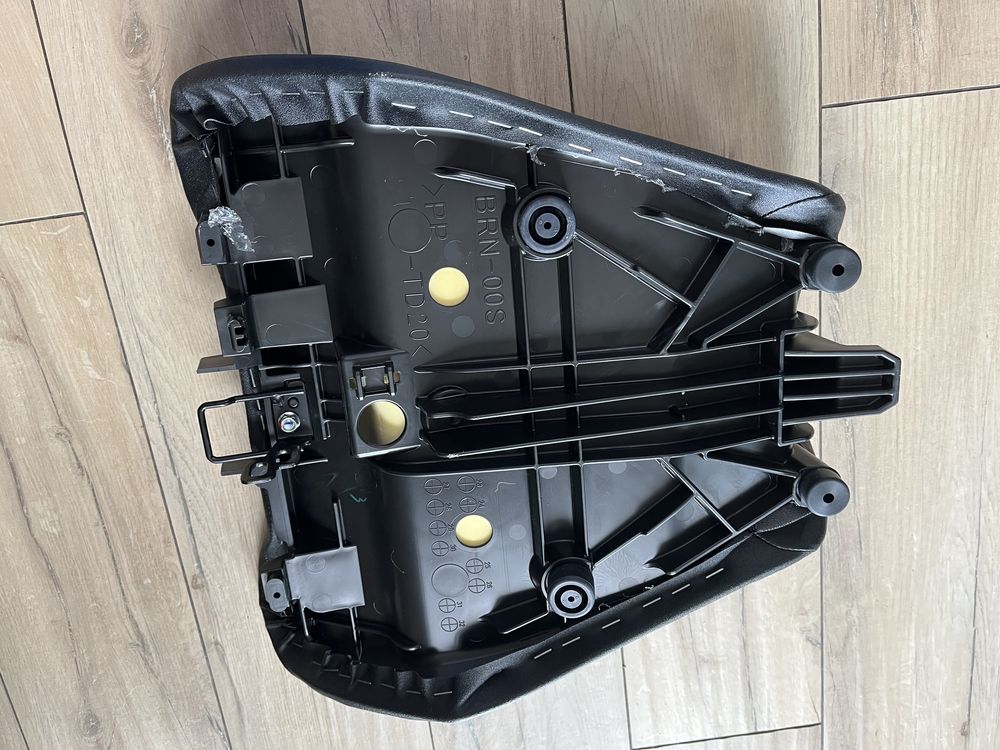 Kanapa do Yamaha Tracer 9