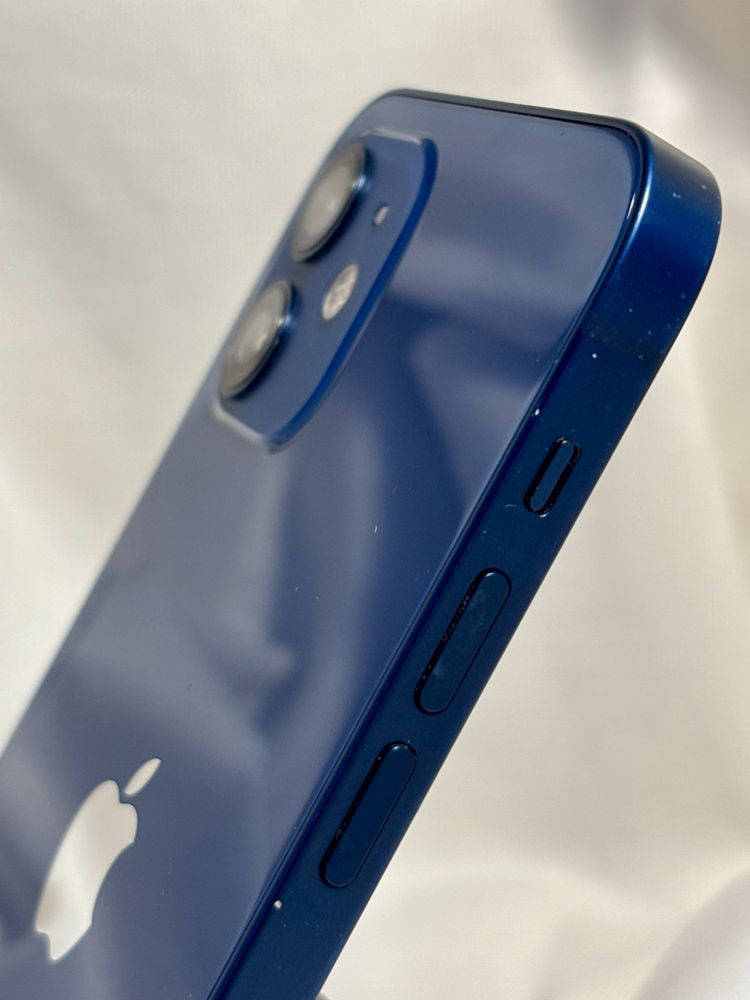 iPhone 12 256GB Azul + Capas + Película + Cabos