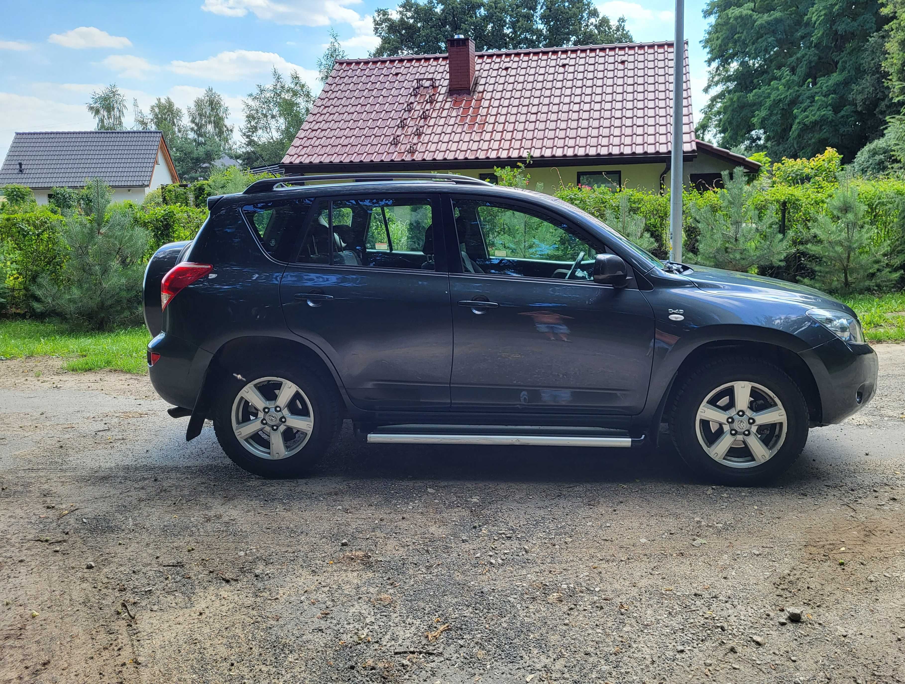 Rav 4 Polski salon oryginalny lakier .