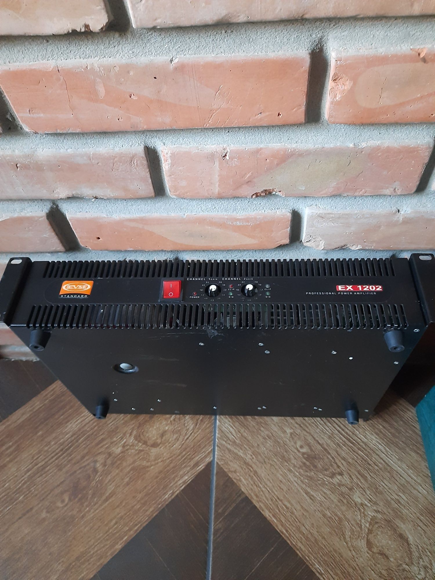 Підсилювач EVM EX 1202.
