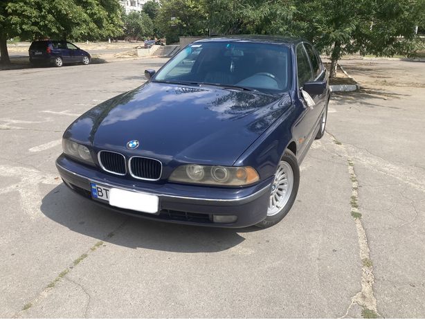 Продам BMW e39 520і 1998