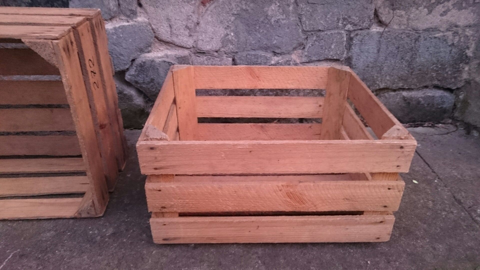 Skrzynki drewniane, skrzynka na owoce, meble ogrodowe Wysokość 25cm