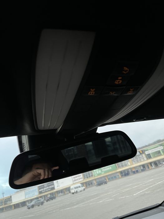 Mercedes Benz 212 рест 2.2 170 сил в гарному стані