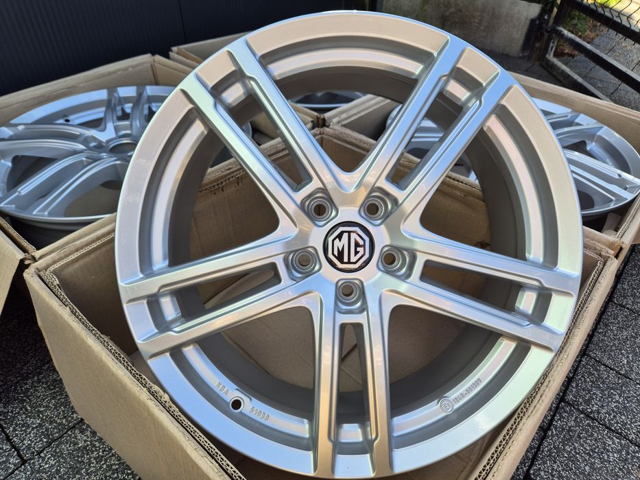 Felgi 19" MG HS eHS 5x112