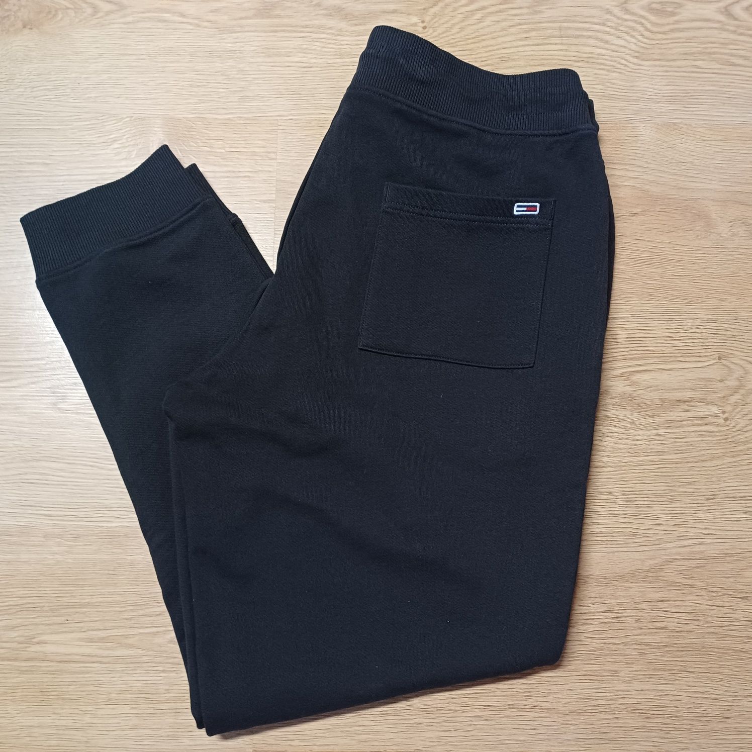 Spodnie Tommy Hilfiger rozm.XL/nowe