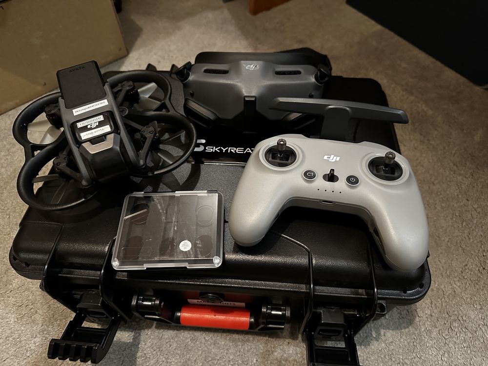 Drone DJI Avata (kit completo)