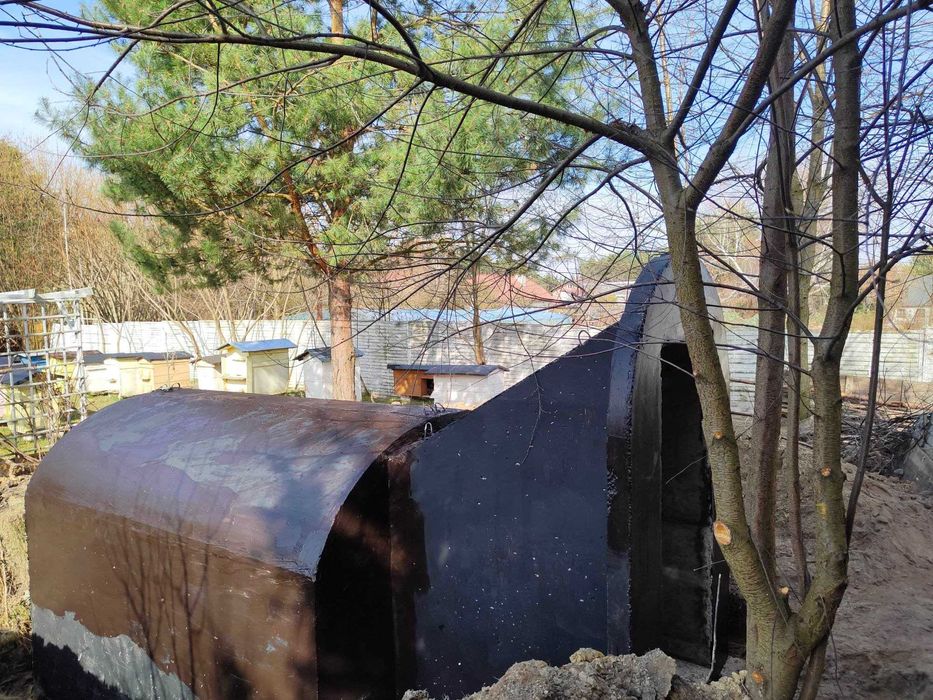 Piwniczka betonowa ziemianka ogrodowa