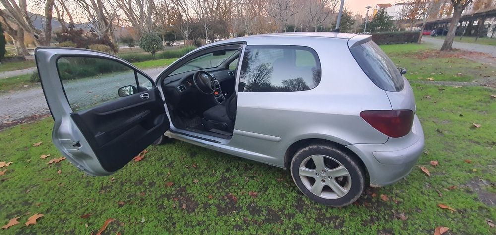 Pegeut 307 1.6 hdi