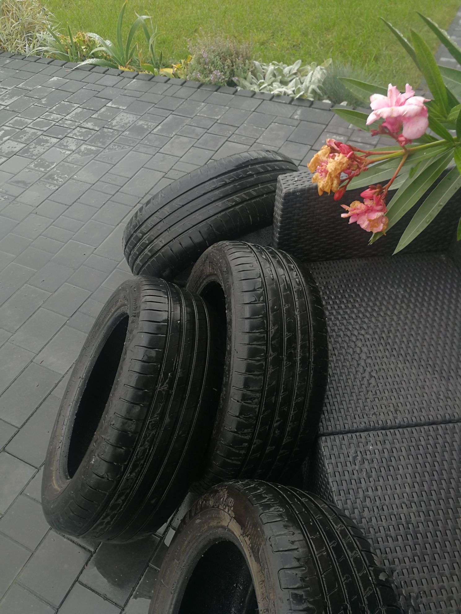 Opony letnie Goodyear Efficientgrip, 205/55/16, dot 17rok,stan dobry