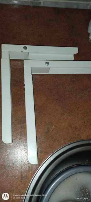 Uchwyty ścienne -półka na mikrofalówke