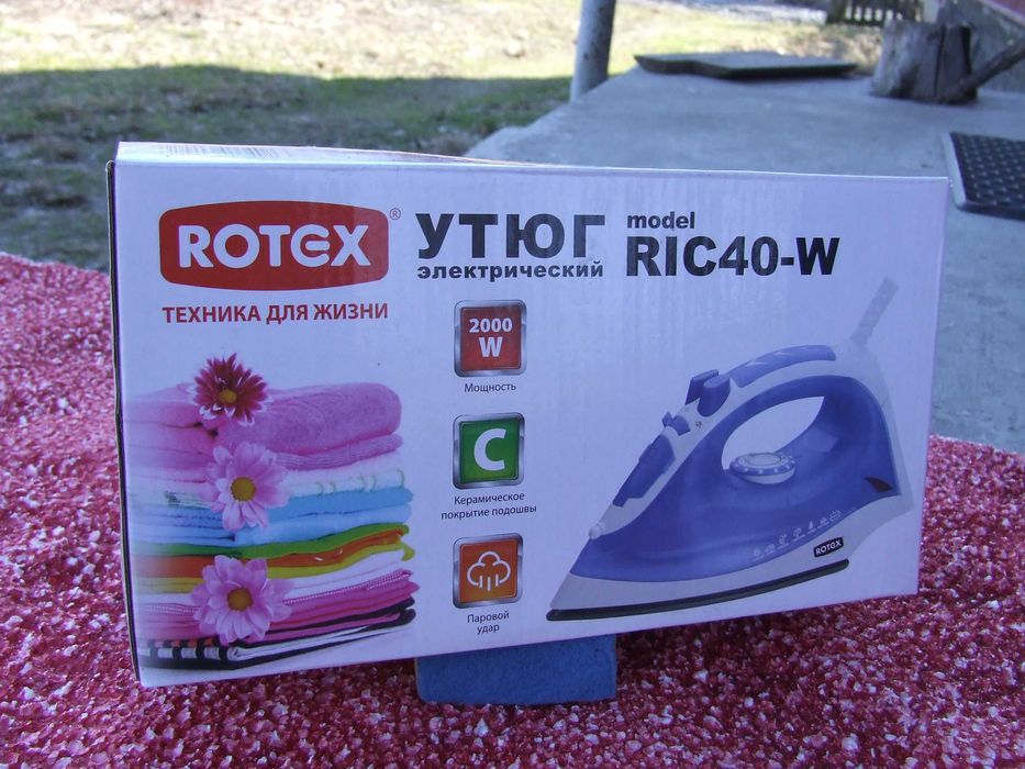 Утюг электрический с керамической подошвой Rotex RIC40-W