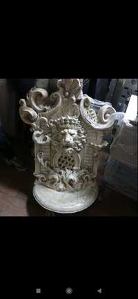Декоративный фонтан ,гипс, лев, ваза
