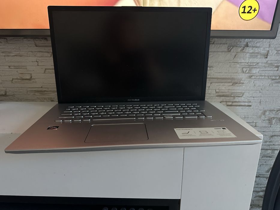 Продам ноутбук Asus VivoBook 17 M712D не робочий