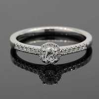Platynowy pierścionek zaręczynowy z diamentami typ korony HALO 0,37ct