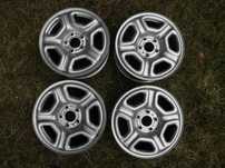 Felgi Dacia Duster 16" 5x114.3 6,5Jx16H2 ET50 otwór 66.1 mm.