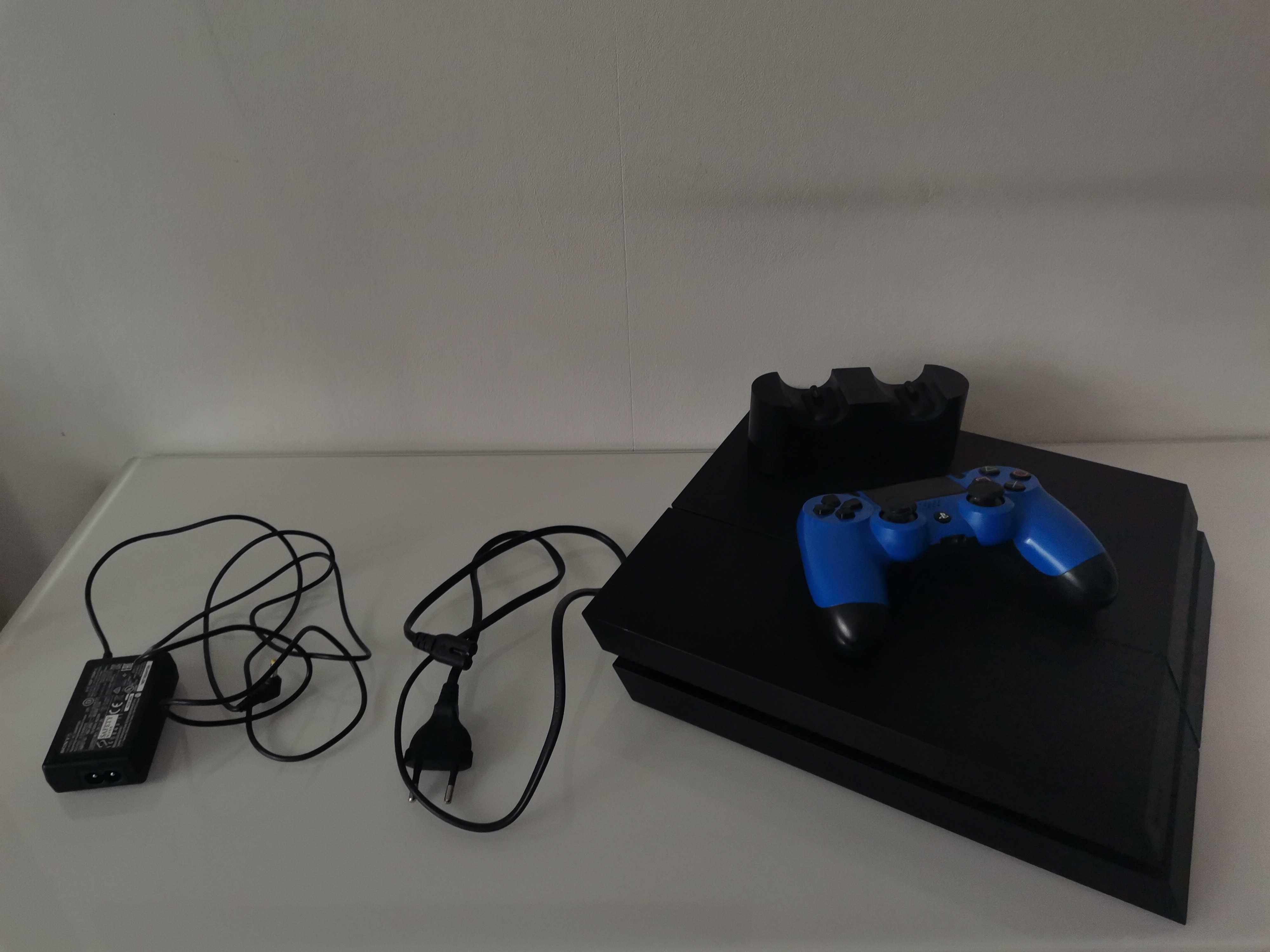 Playstation 4 + Pad + Ładowarka do Padów | ps4