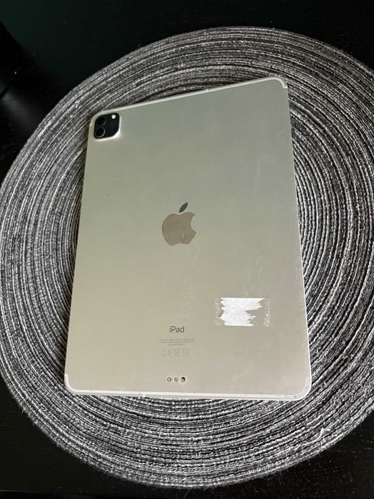 iPad Pro 11" 2gen 256GB cellular srebrny uszkodzony