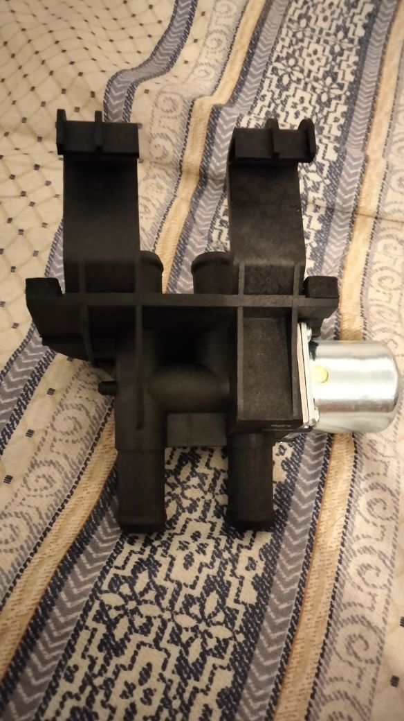 Válvula Aquecimento Ford