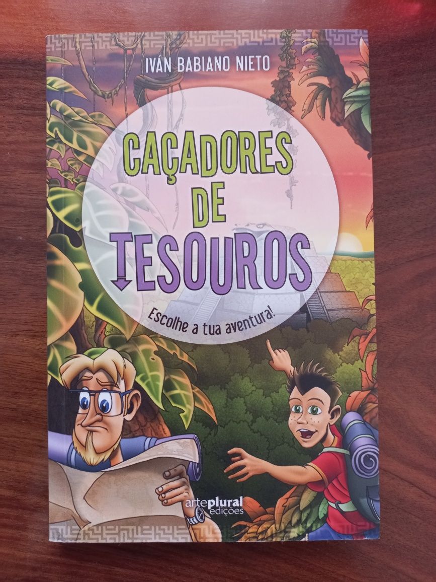 Livro Caçadores de Tesouros