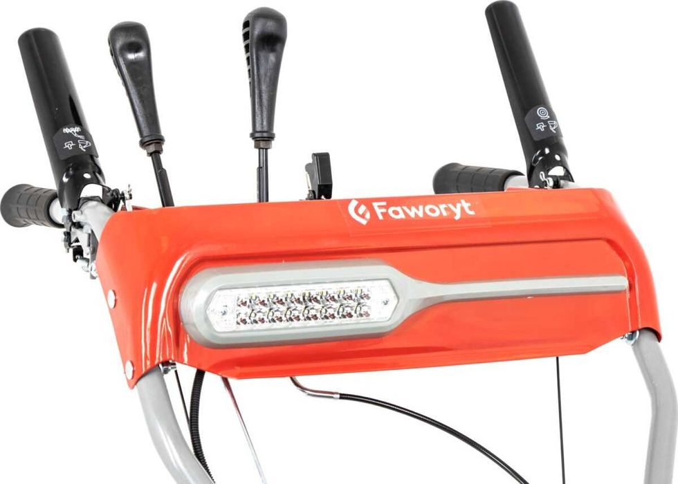 Odśnieżarka spalinowa Faworyt KZO66LE