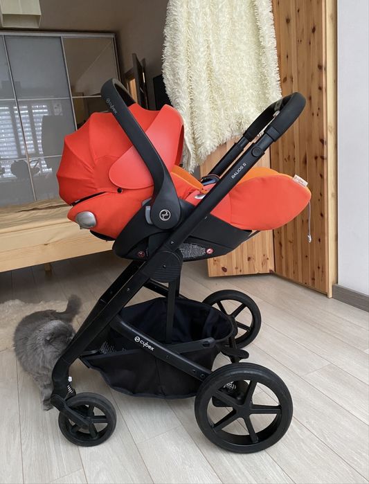 Автолюлька автокрісло Cybex cloud Q autumn gold+адаптери для Balios S