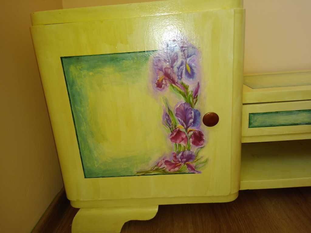 Szafka decoupage, irysy, kwiaty, cieniowanie
