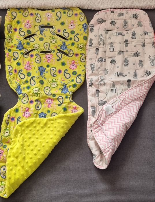 zestaw dla dziecka śliniaki, wkładki, ręcznik, poduszka