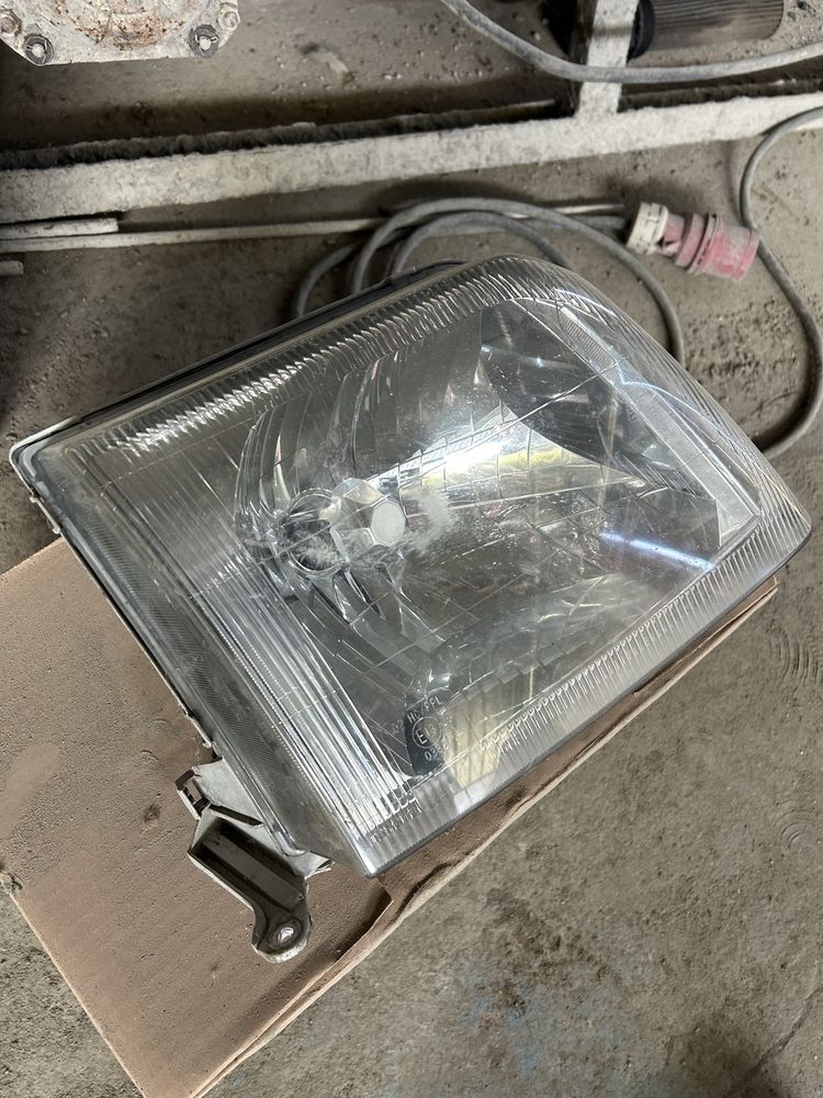 Lampy toyota land cruiser j90