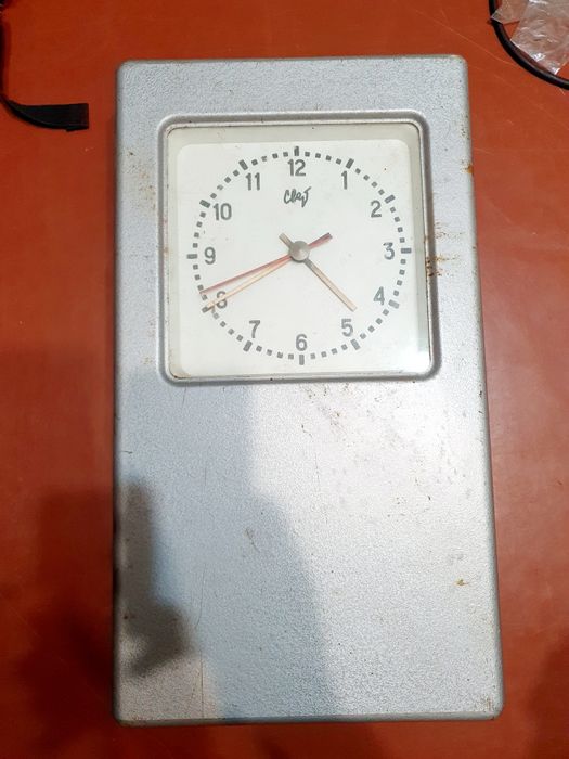 Электропервичные часы типа Пкл 3-24